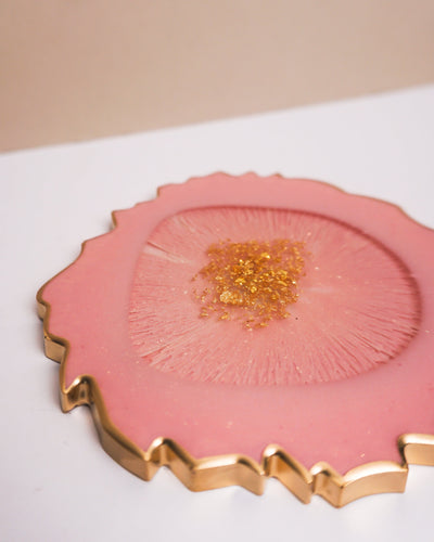 Baby Pink & Gold Coaster Set 2 / Handmade Resin Agate Slice / Gold Stones / Gift Idea for Bedroom Decor